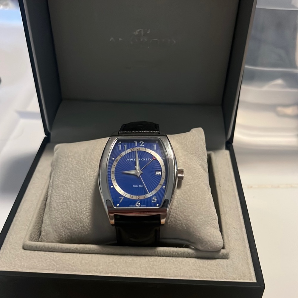 Android USA AD307 watch